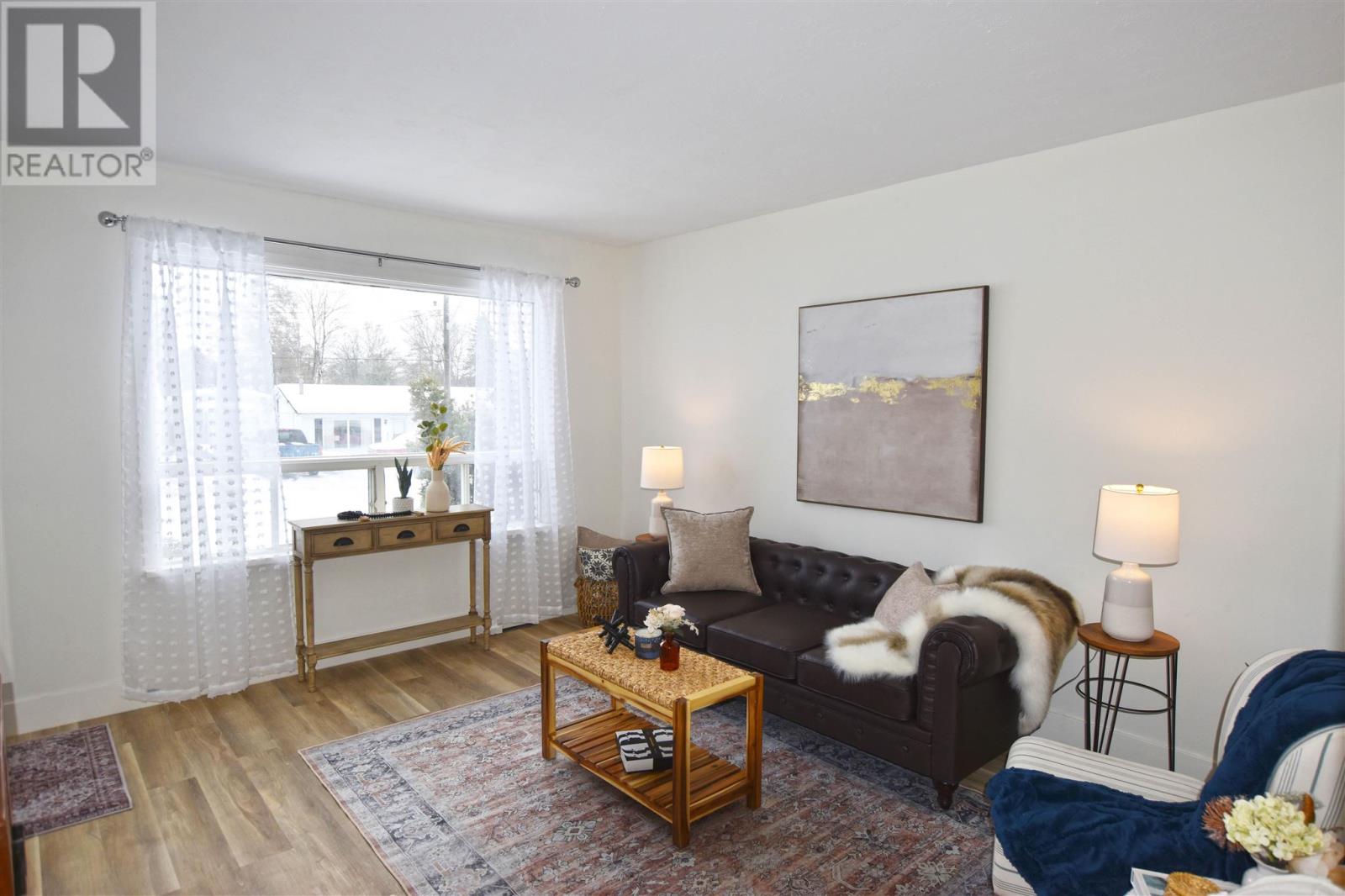 90 Market St, Sault Ste. Marie, Ontario  P6A 4T3 - Photo 7 - SM260073