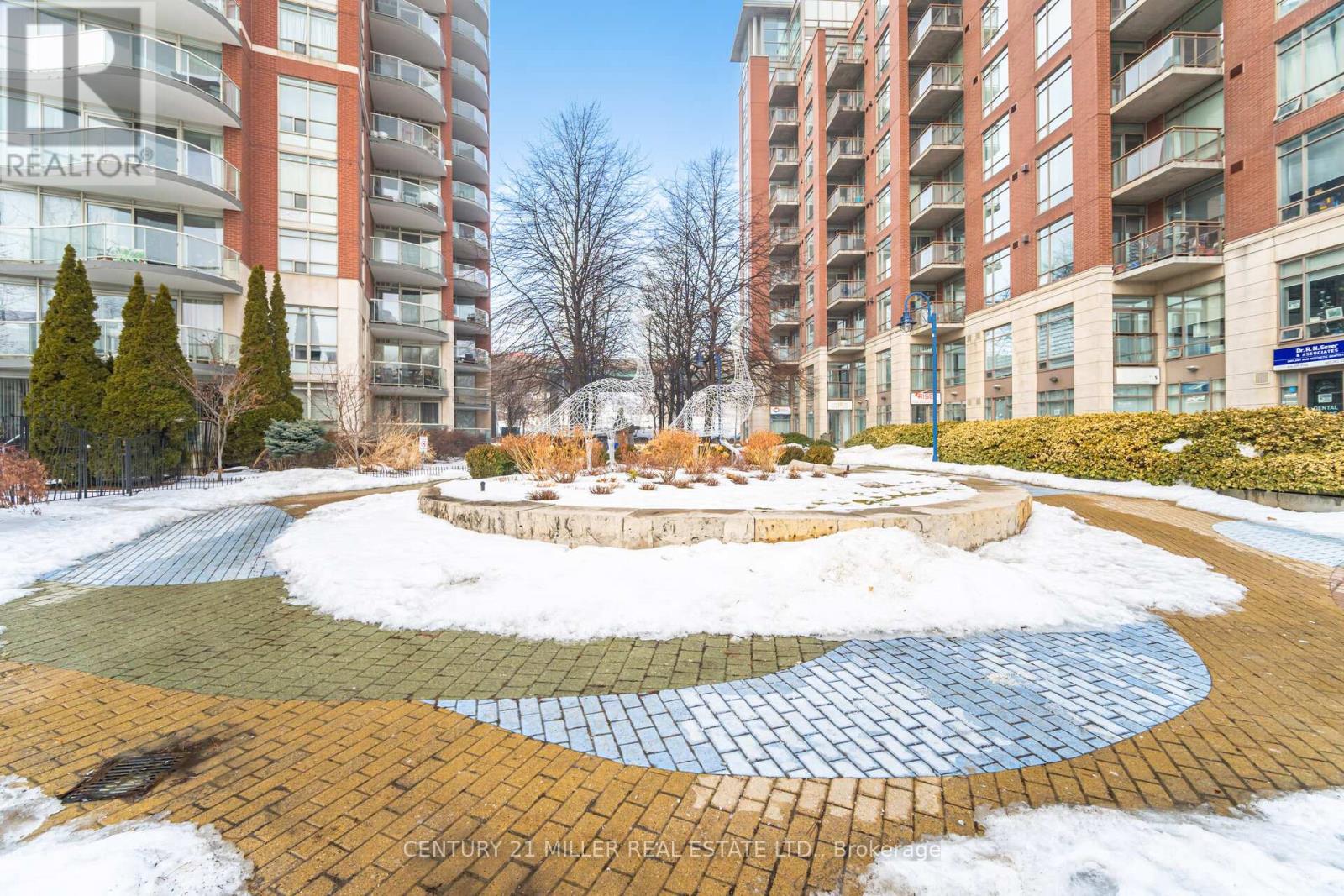 318 - 550 QUEENS QUAY, Toronto, Ontario