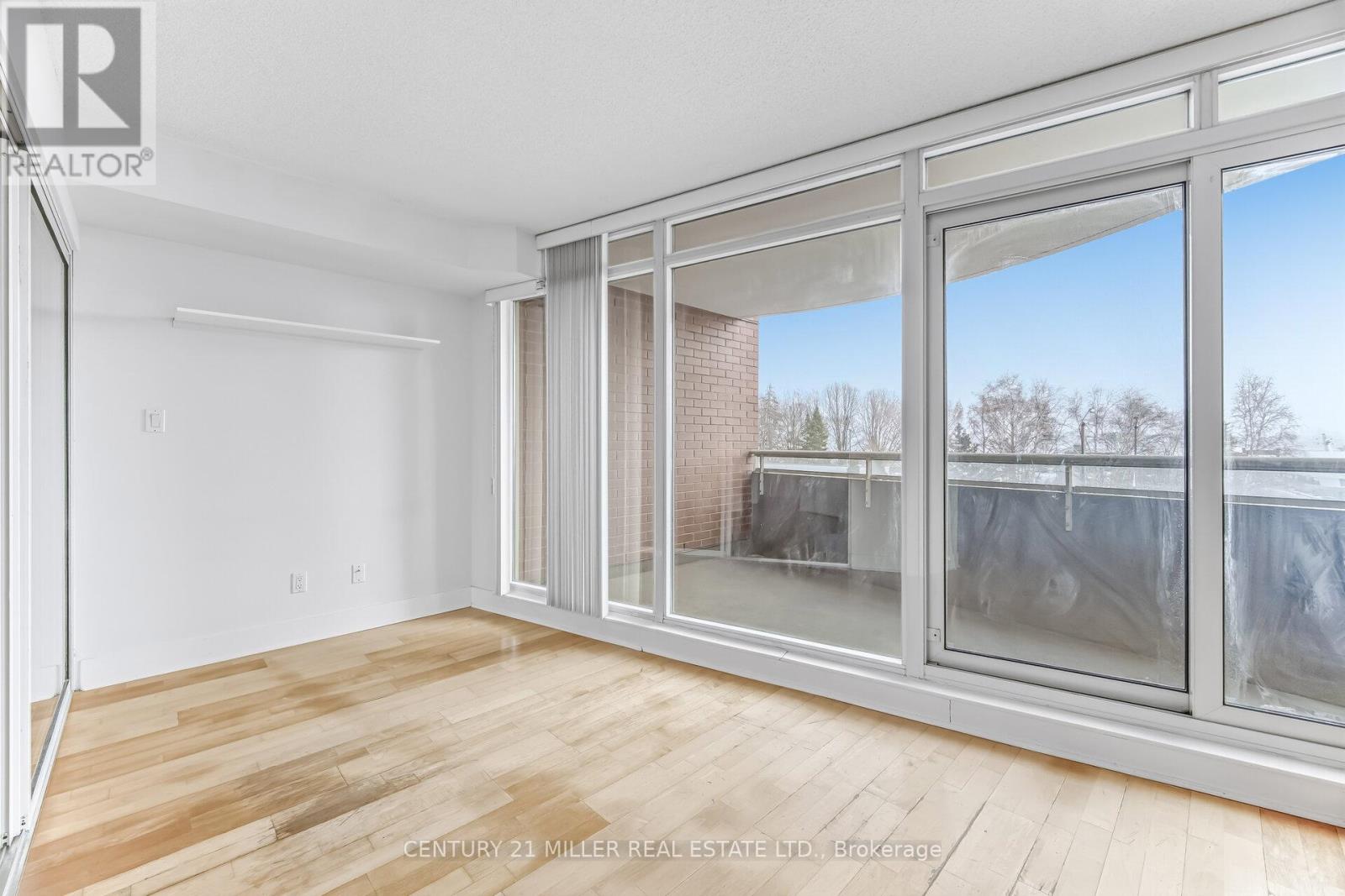 318 - 550 Queens Quay, Toronto, Ontario  M5V 3M8 - Photo 16 - C12811094