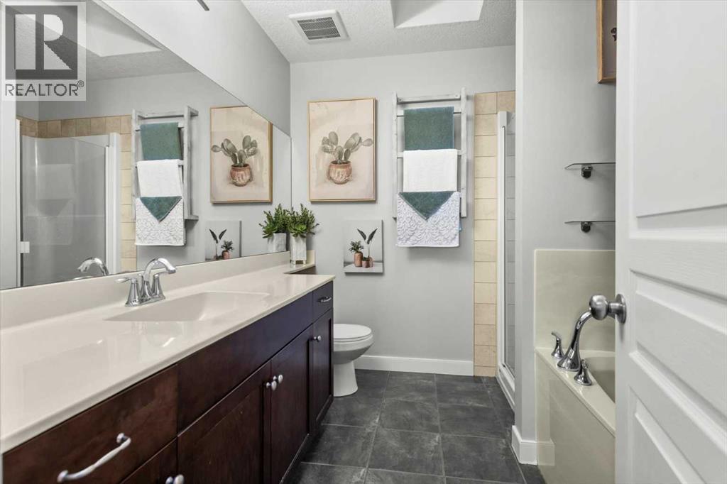 118 Ravenscroft Green Se, Airdrie, Alberta  T4A 0H1 - Photo 25 - A2285428