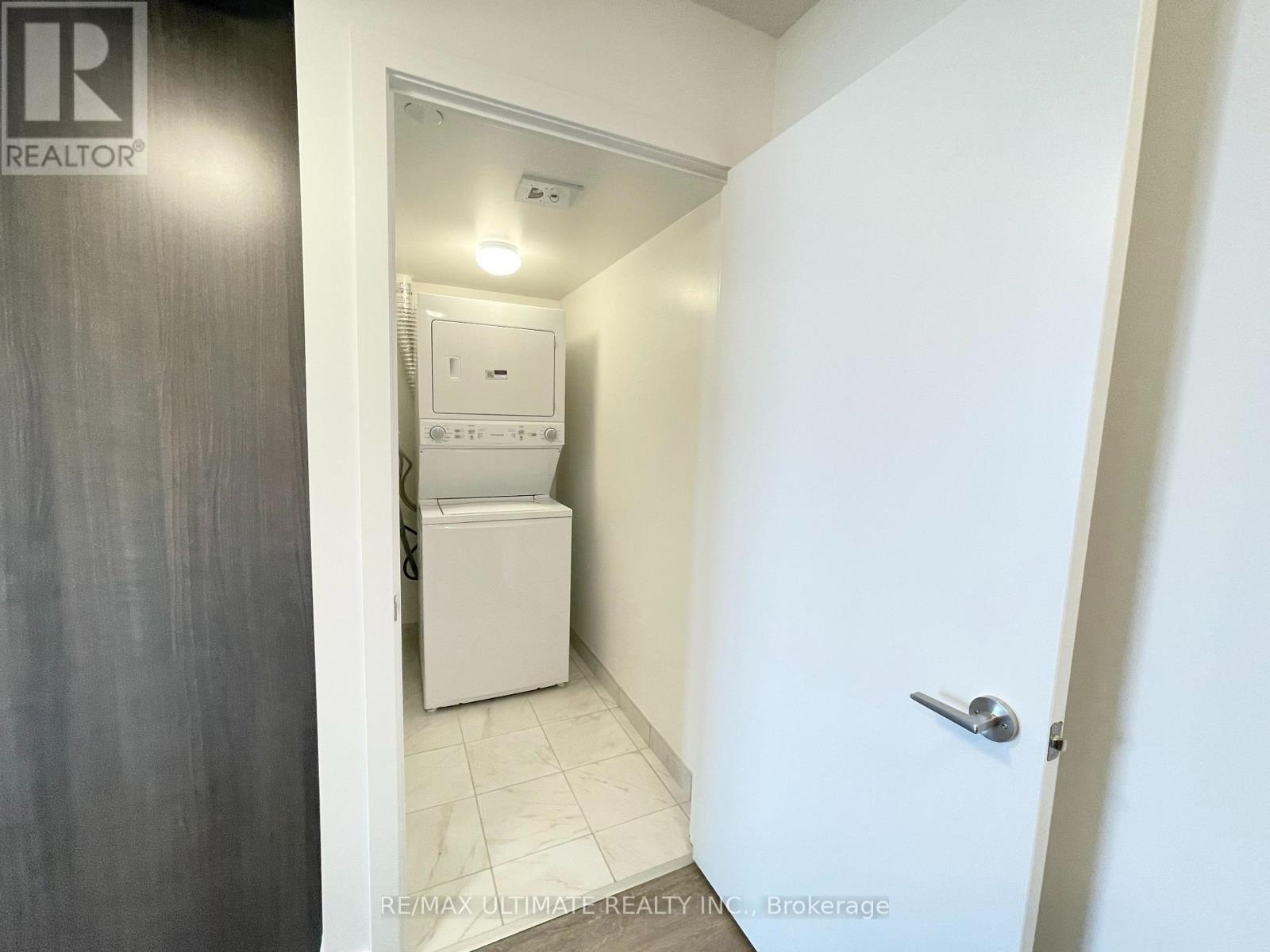 1712 - 1010 Sandy Beach Road, Pickering, Ontario  L1W 3V9 - Photo 11 - E12811158