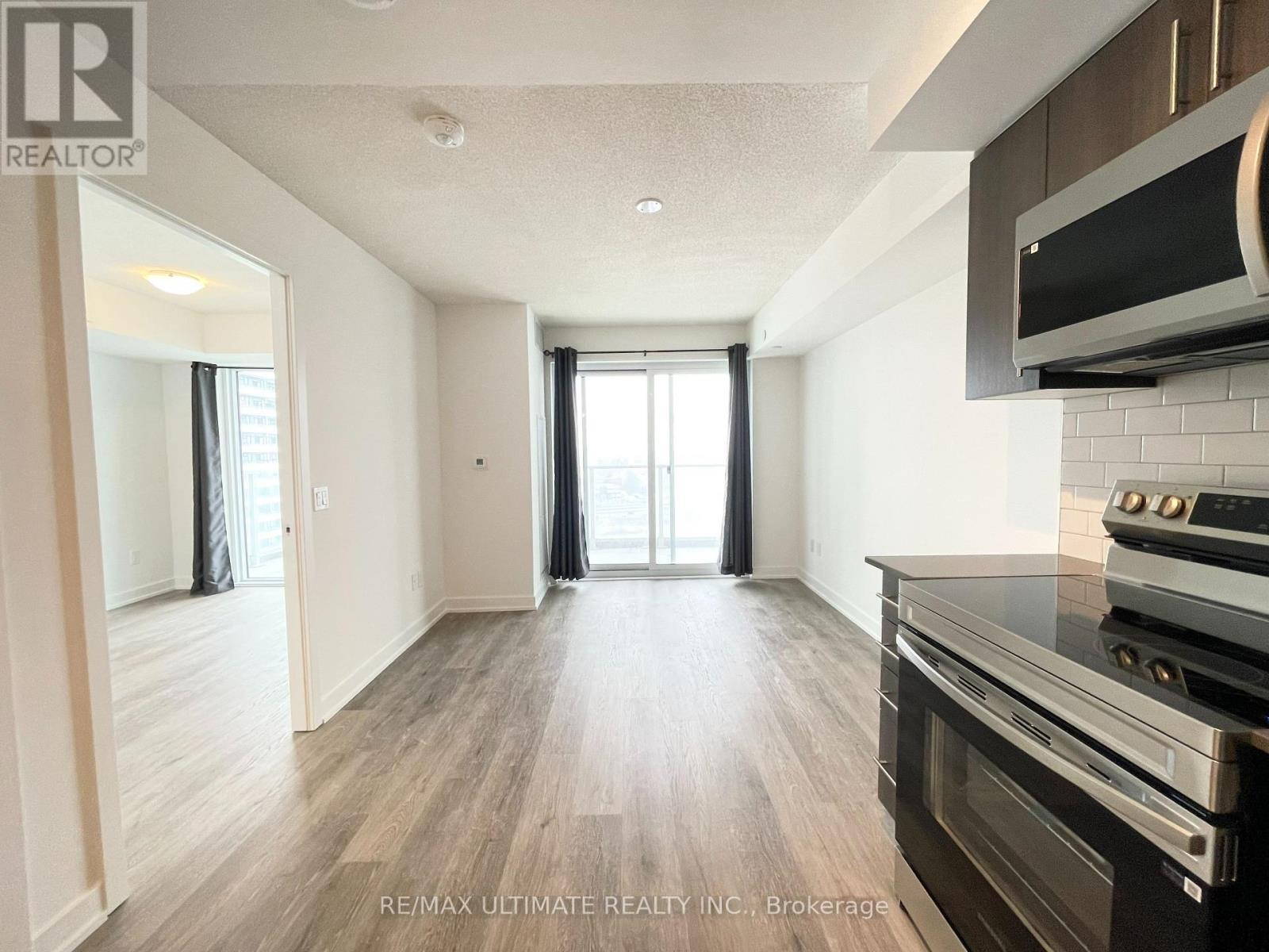 1712 - 1010 Sandy Beach Road, Pickering, Ontario  L1W 3V9 - Photo 3 - E12811158