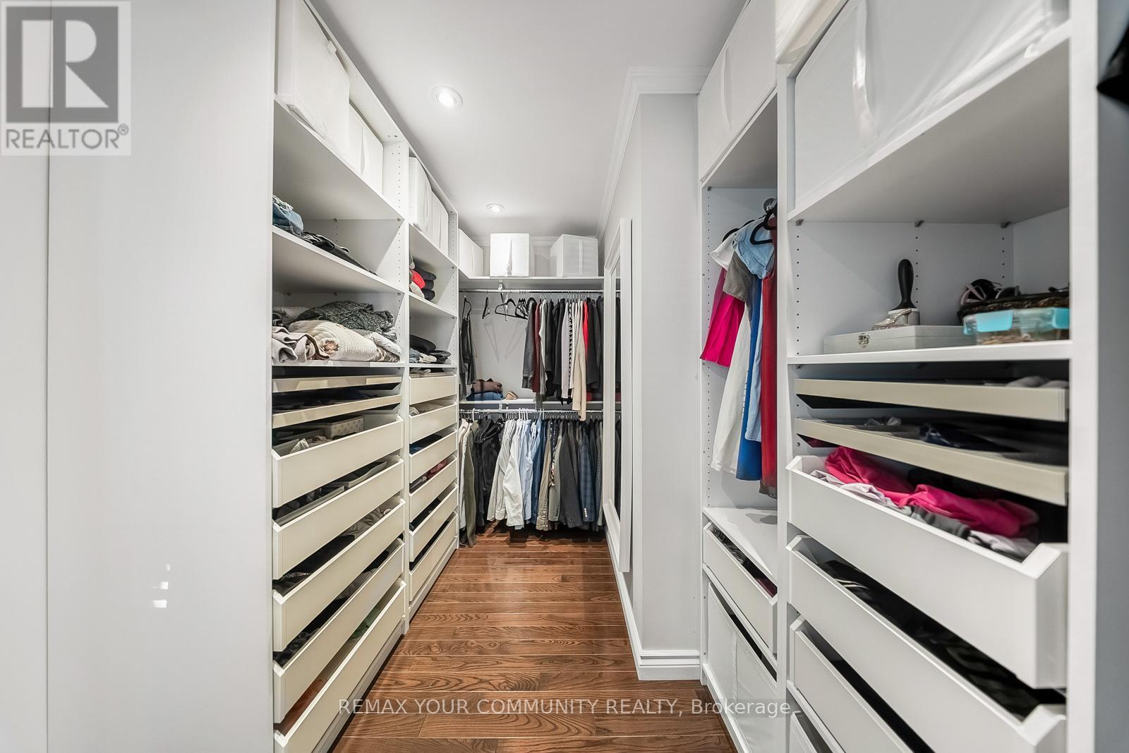 8 Spinning Wheel Court, Markham, Ontario  L3T 1G7 - Photo 27 - N12811046