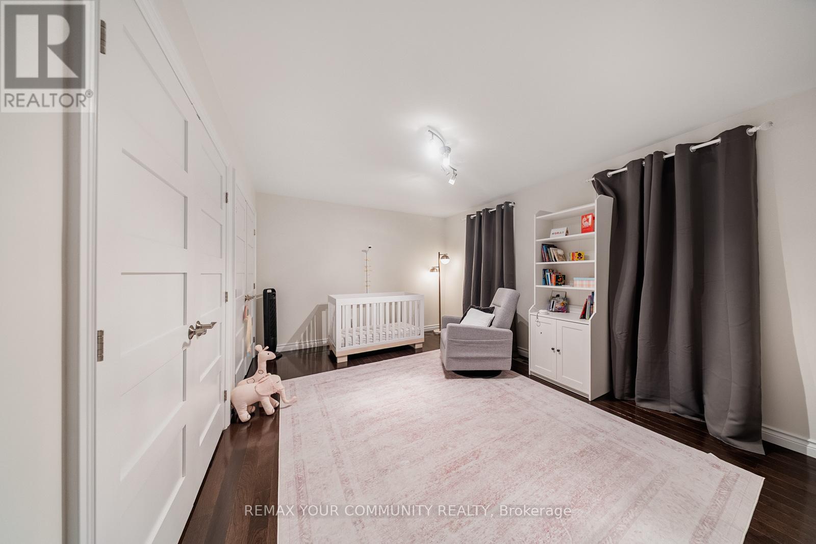 8 Spinning Wheel Court, Markham, Ontario  L3T 1G7 - Photo 31 - N12811046