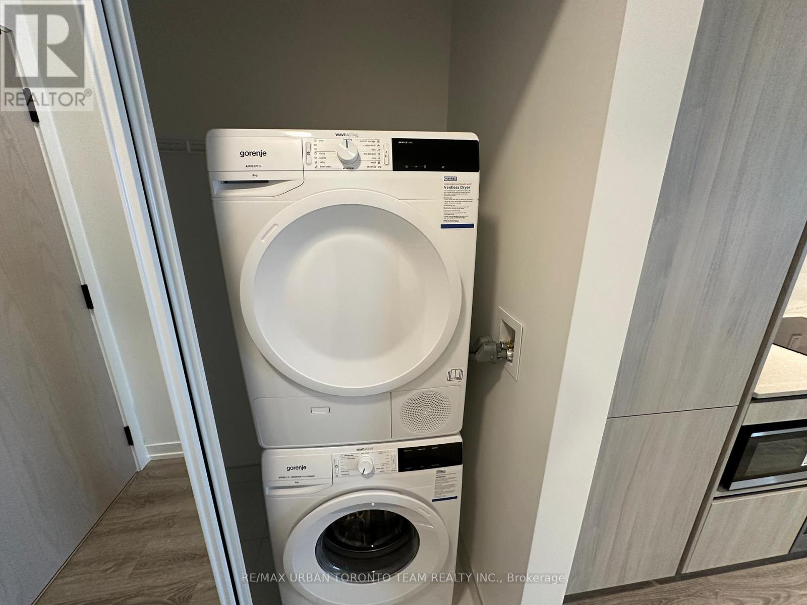 3811 - 8 Interchange Way, Vaughan, Ontario  L4K 5Z7 - Photo 13 - N12811106