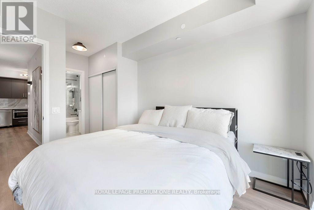 511 - 9000 Jane Street, Vaughan, Ontario  L4K 0M6 - Photo 12 - N12811164