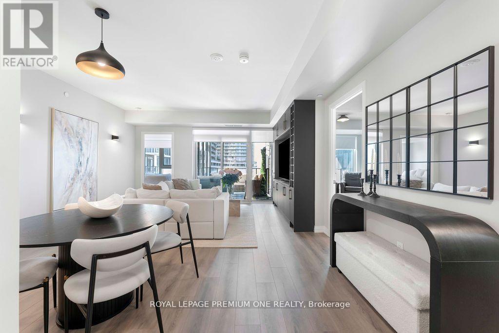 511 - 9000 Jane Street, Vaughan, Ontario  L4K 0M6 - Photo 3 - N12811164