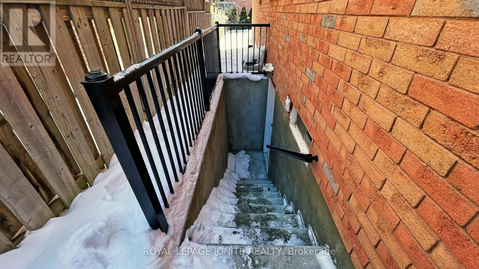 11 Iles Street, Ajax, Ontario  L1T 3V4 - Photo 36 - E12788764