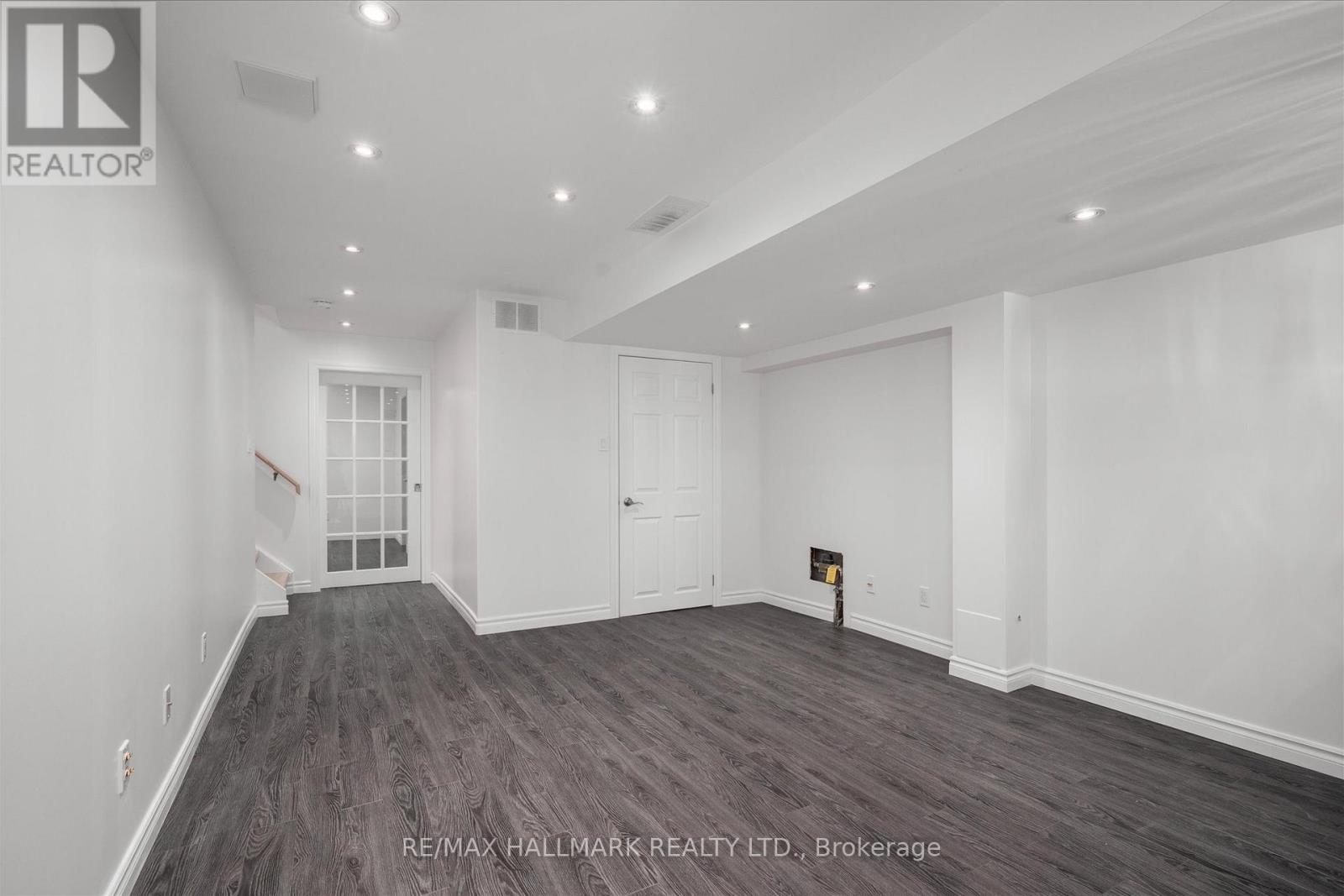 48 Millcar Drive, Toronto, Ontario  M1B 6G4 - Photo 24 - E12811182