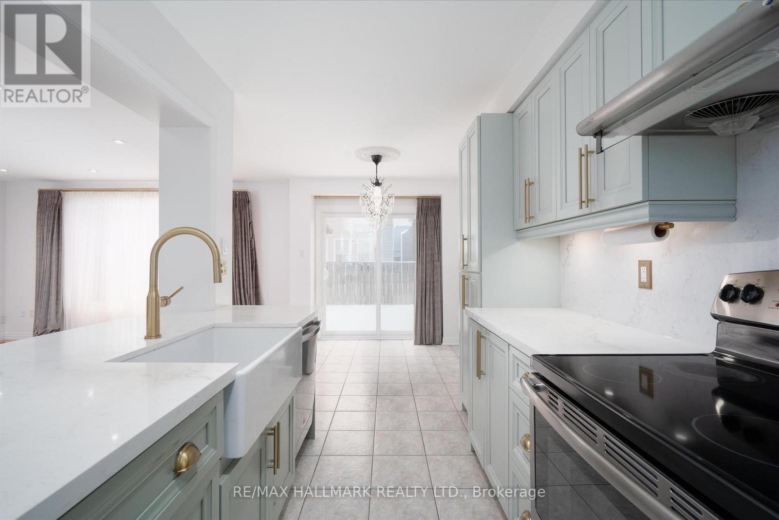 48 Millcar Drive, Toronto, Ontario  M1B 6G4 - Photo 15 - E12811182