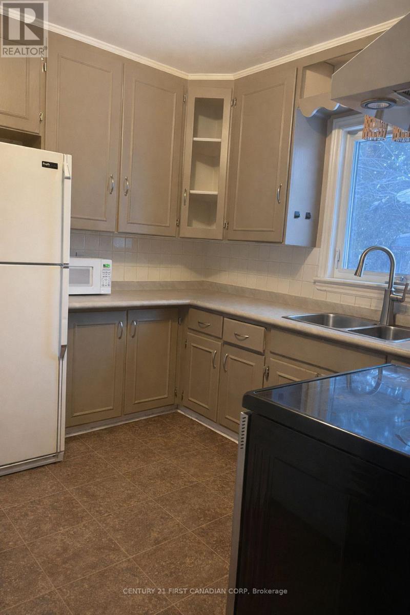 638 Tennent Avenue, London North, Ontario  N5X 1L6 - Photo 19 - X12724966