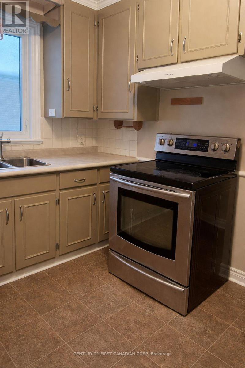 638 Tennent Avenue, London North, Ontario  N5X 1L6 - Photo 13 - X12724966