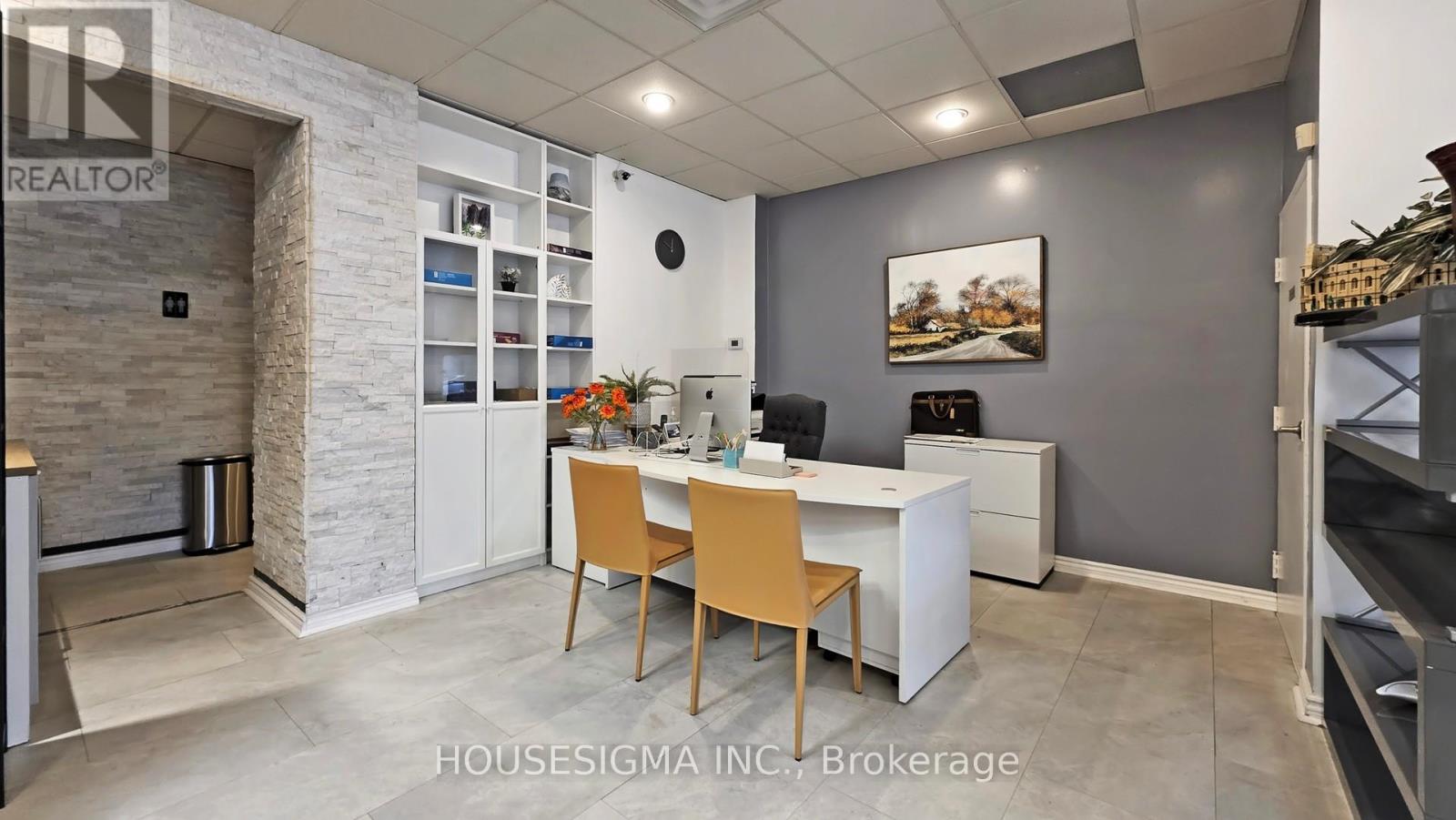 1784 Jane Street, Toronto, Ontario  M9N 2T2 - Photo 11 - W12405320