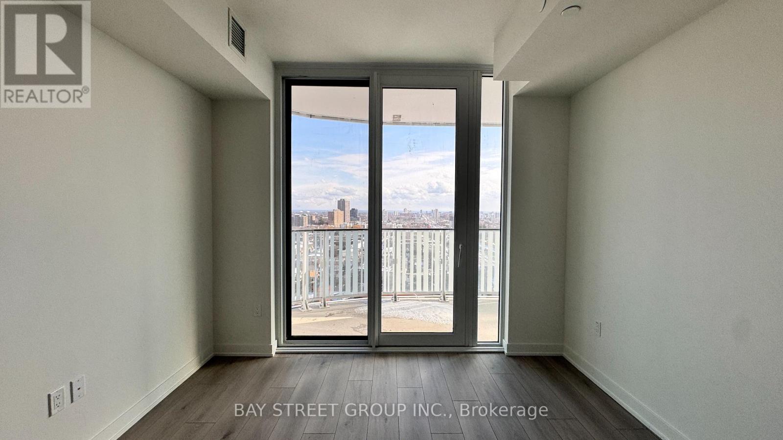 1101 - 1 Fairview Road, Mississauga, Ontario  L5A 0B4 - Photo 7 - W12810932