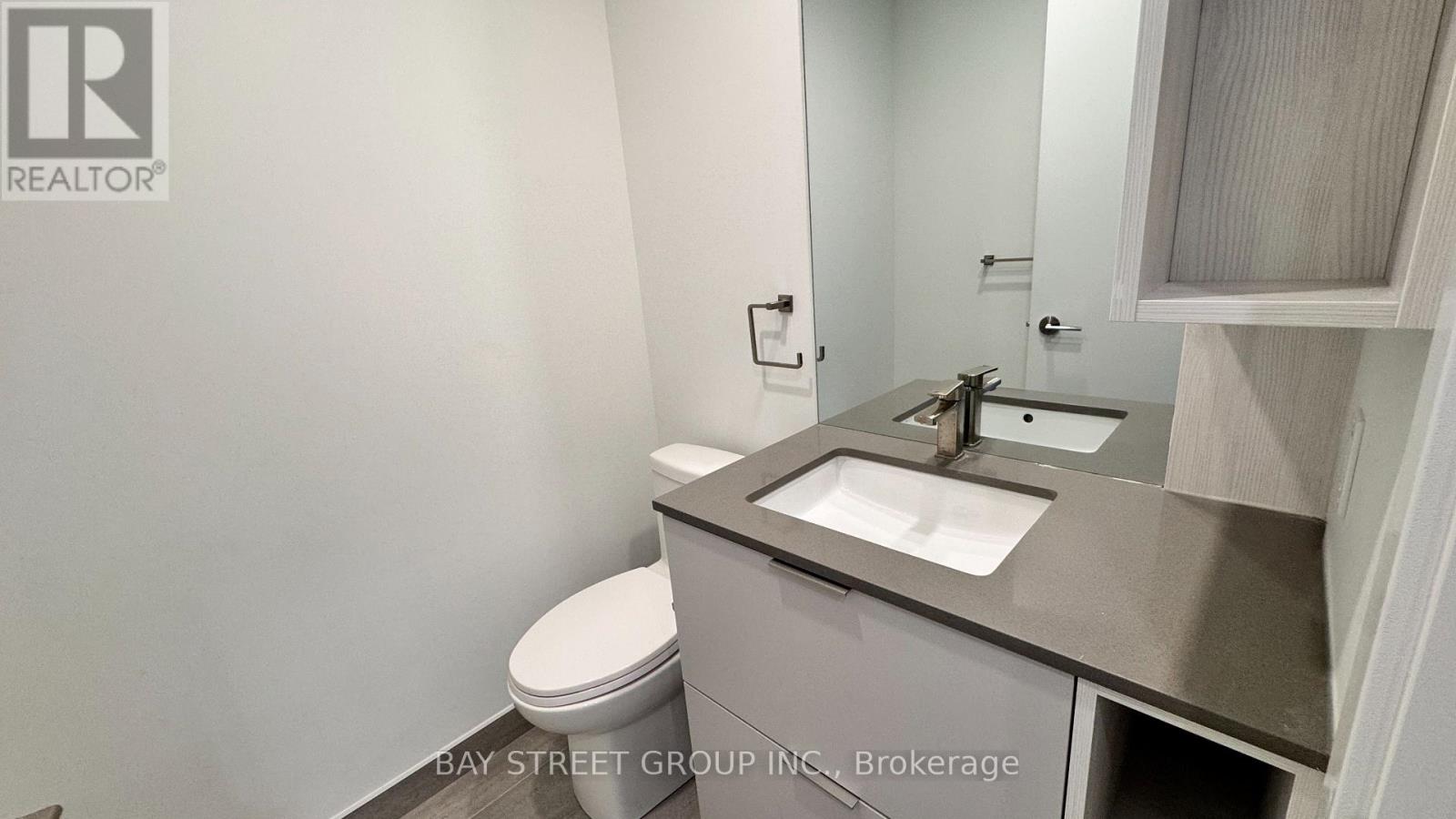 1101 - 1 Fairview Road, Mississauga, Ontario  L5A 0B4 - Photo 9 - W12810932