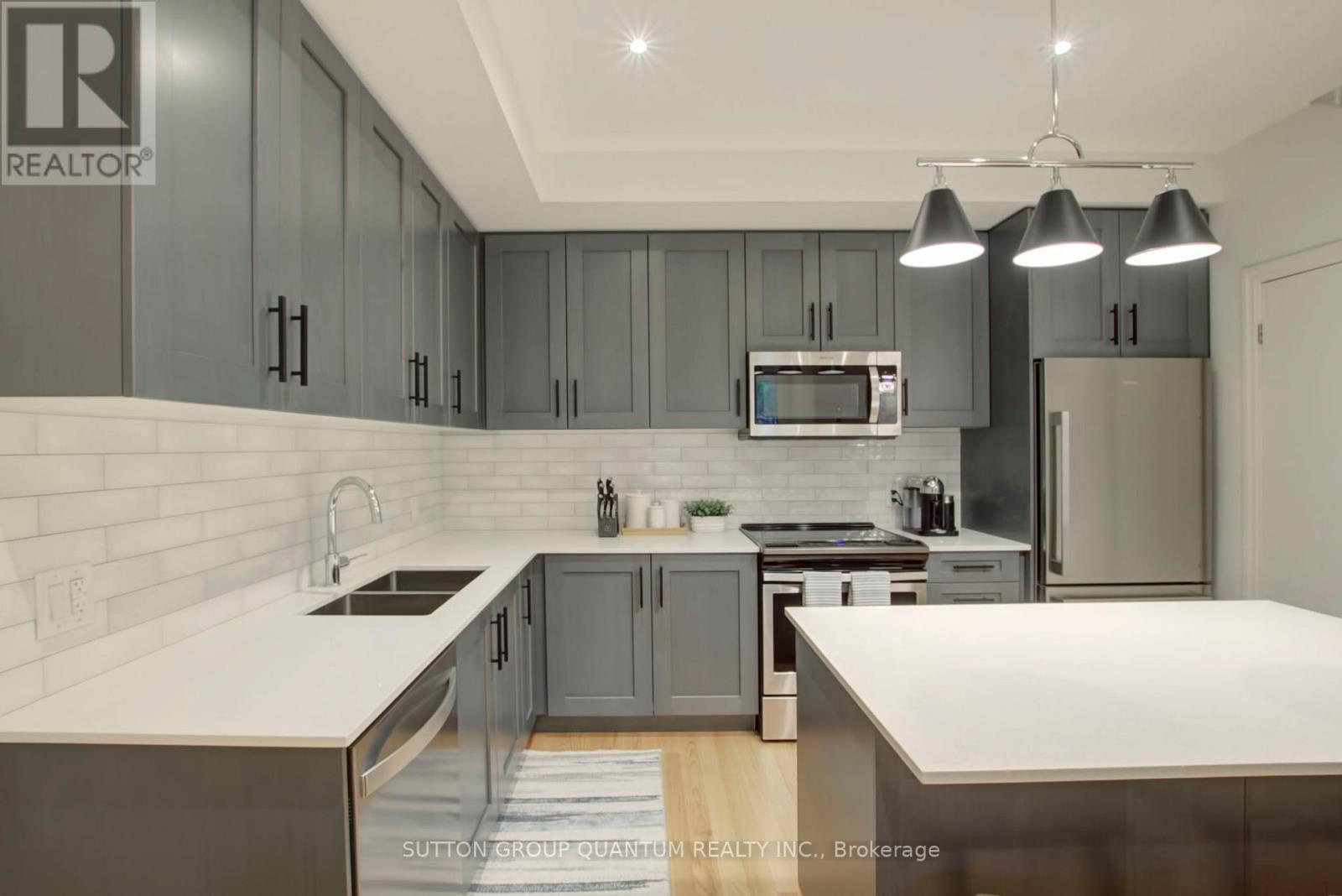 605 - 1190 Cawthra Road, Mississauga, Ontario  L5G 0A5 - Photo 10 - W12810970