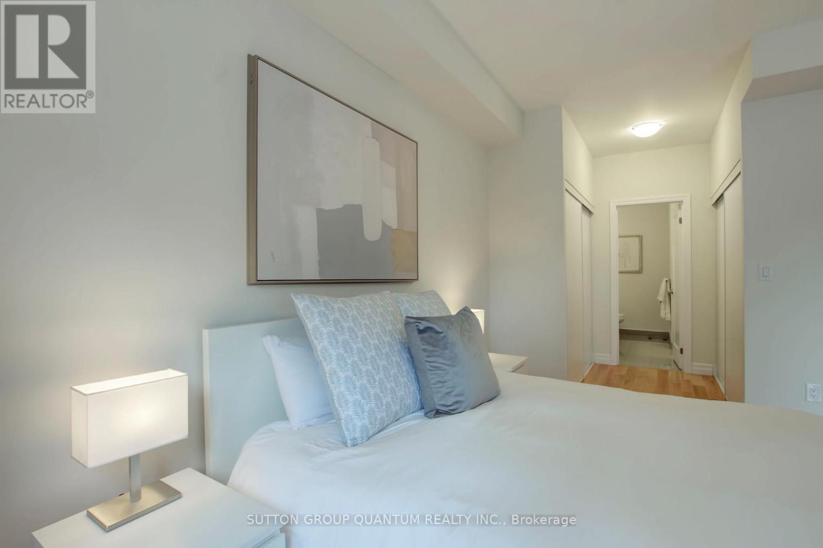 605 - 1190 Cawthra Road, Mississauga, Ontario  L5G 0A5 - Photo 18 - W12810970