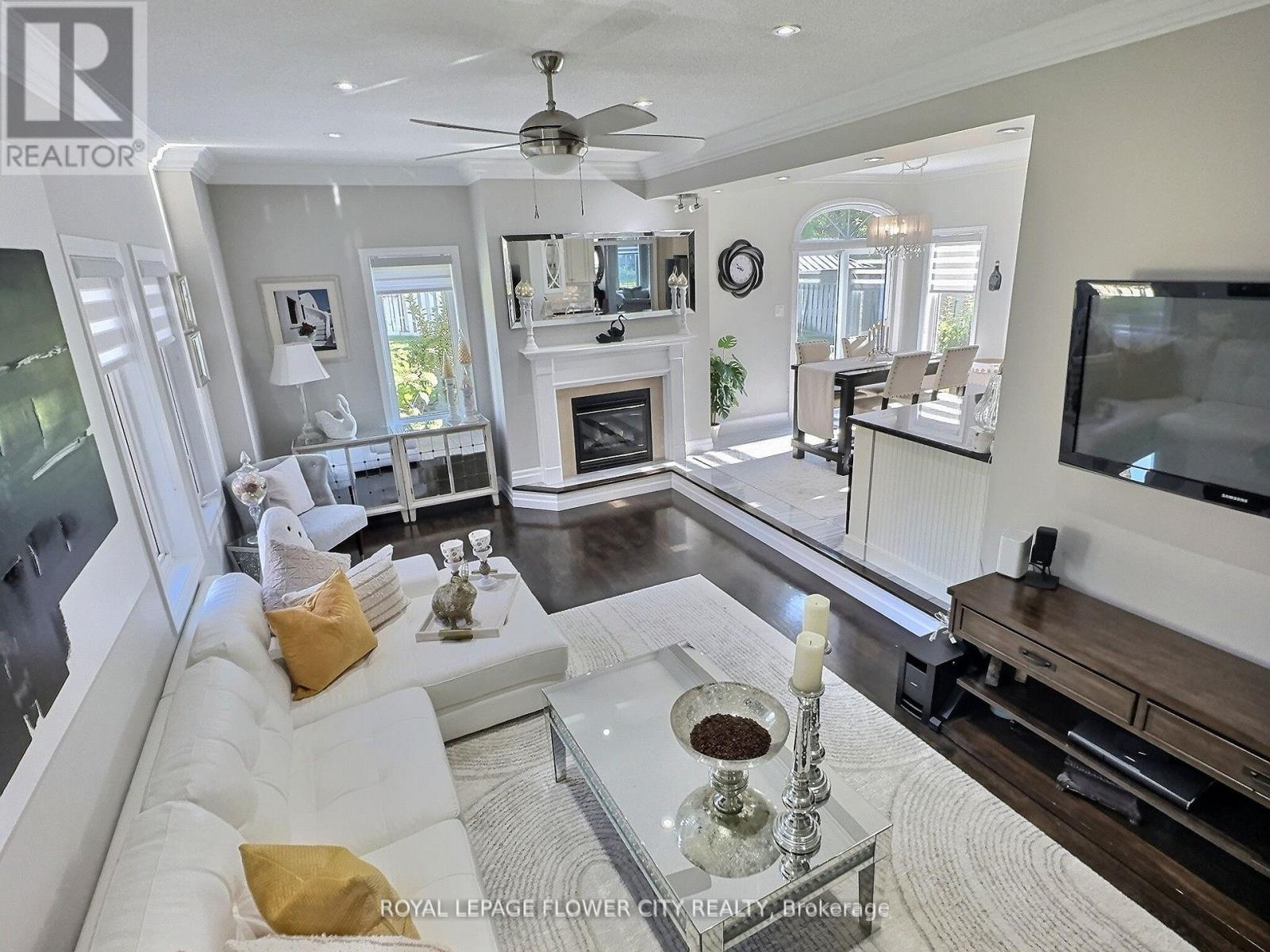 70 Colonel Bertram Road, Brampton (Snelgrove), Ontario  L6Z 4T6 - Photo 16 - W12811020