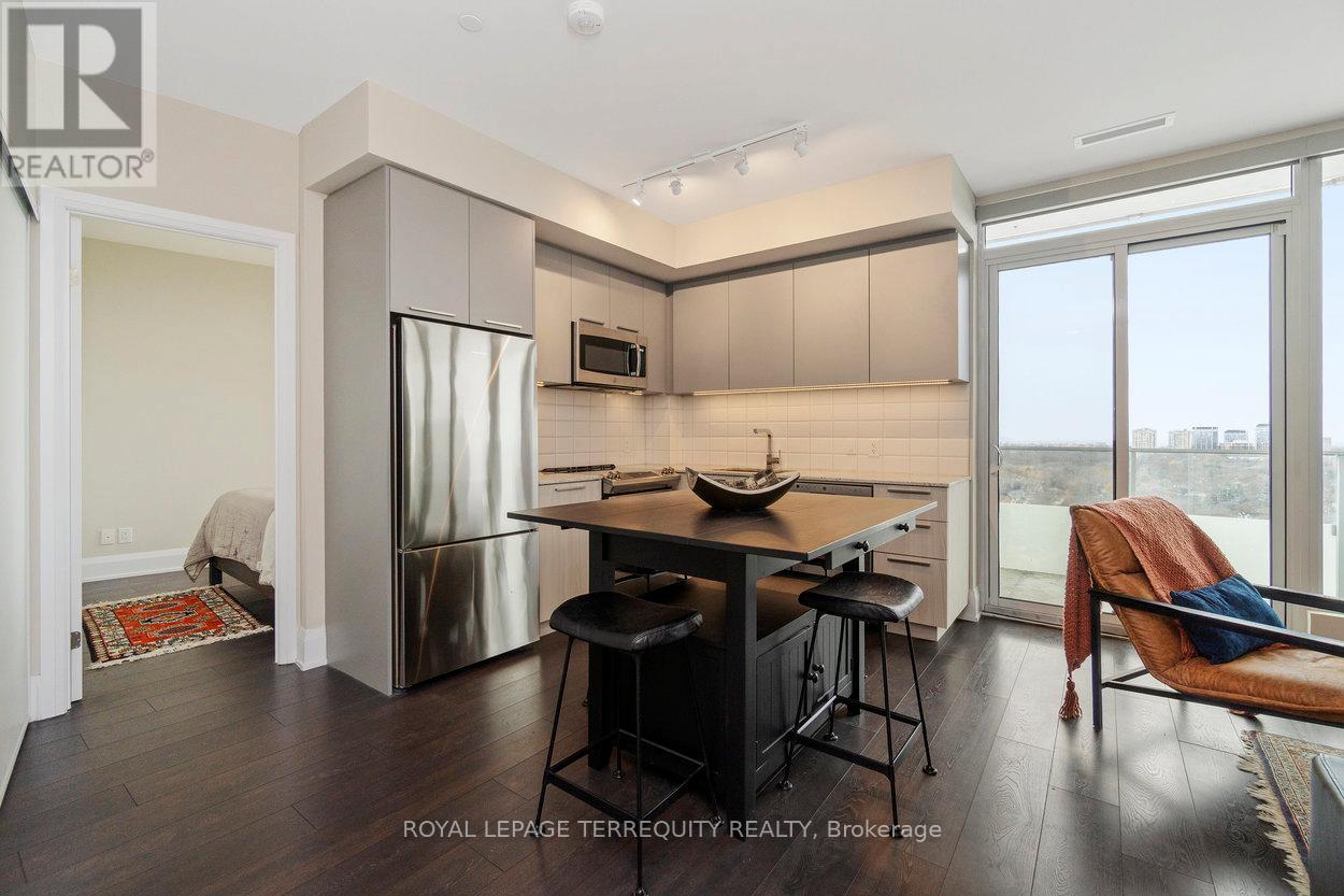 1901 - 20 Brin Drive, Toronto, Ontario  M8X 0B2 - Photo 10 - W12811040