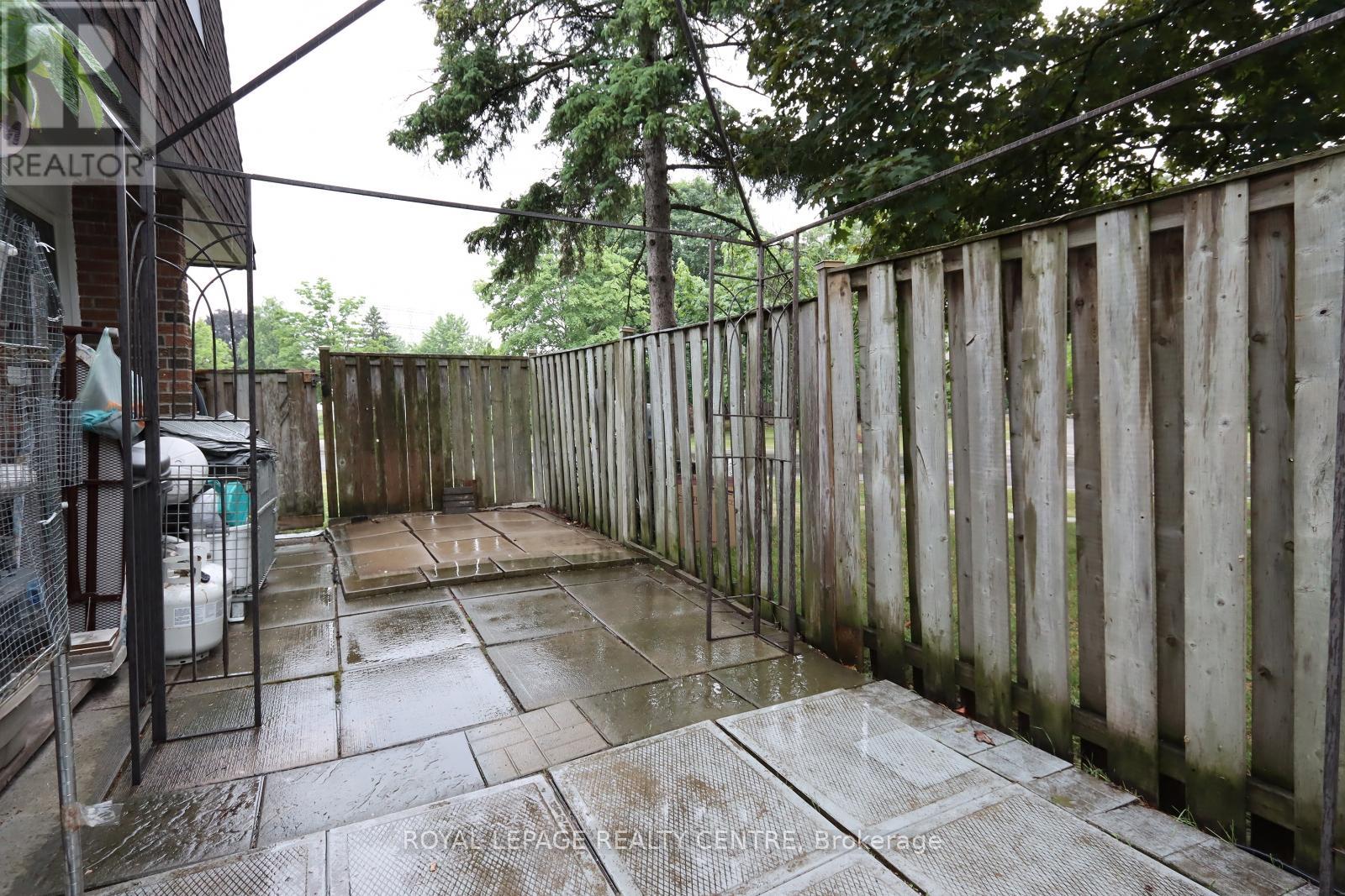 11 - 444 Silverstone Drive, Toronto, Ontario  M9V 3K8 - Photo 24 - W12811064