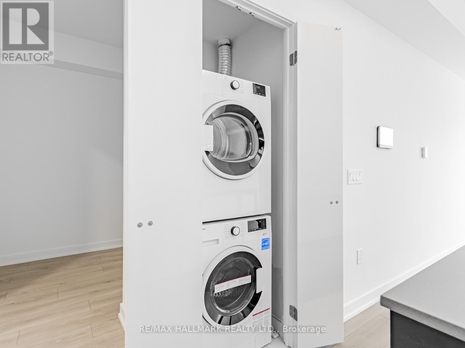 408 - 1 Fairview Road E, Mississauga, Ontario  L5A 0B4 - Photo 24 - W12811066