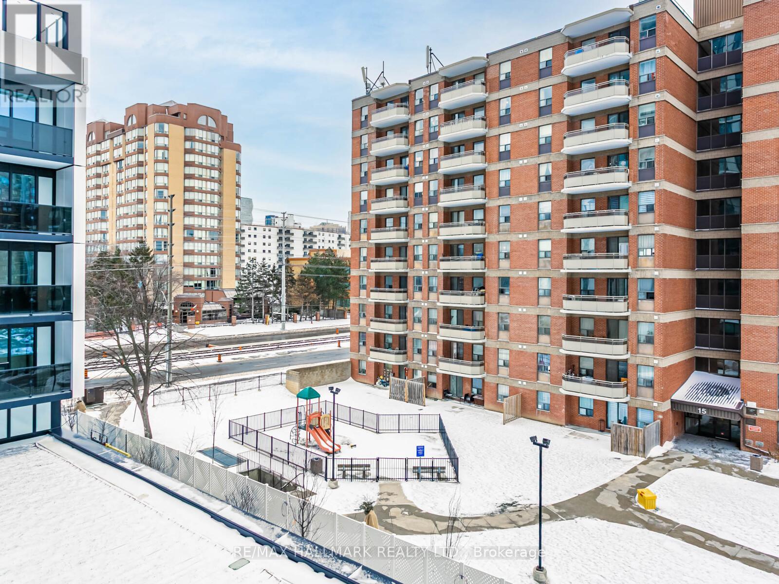 408 - 1 Fairview Road E, Mississauga, Ontario  L5A 0B4 - Photo 28 - W12811066