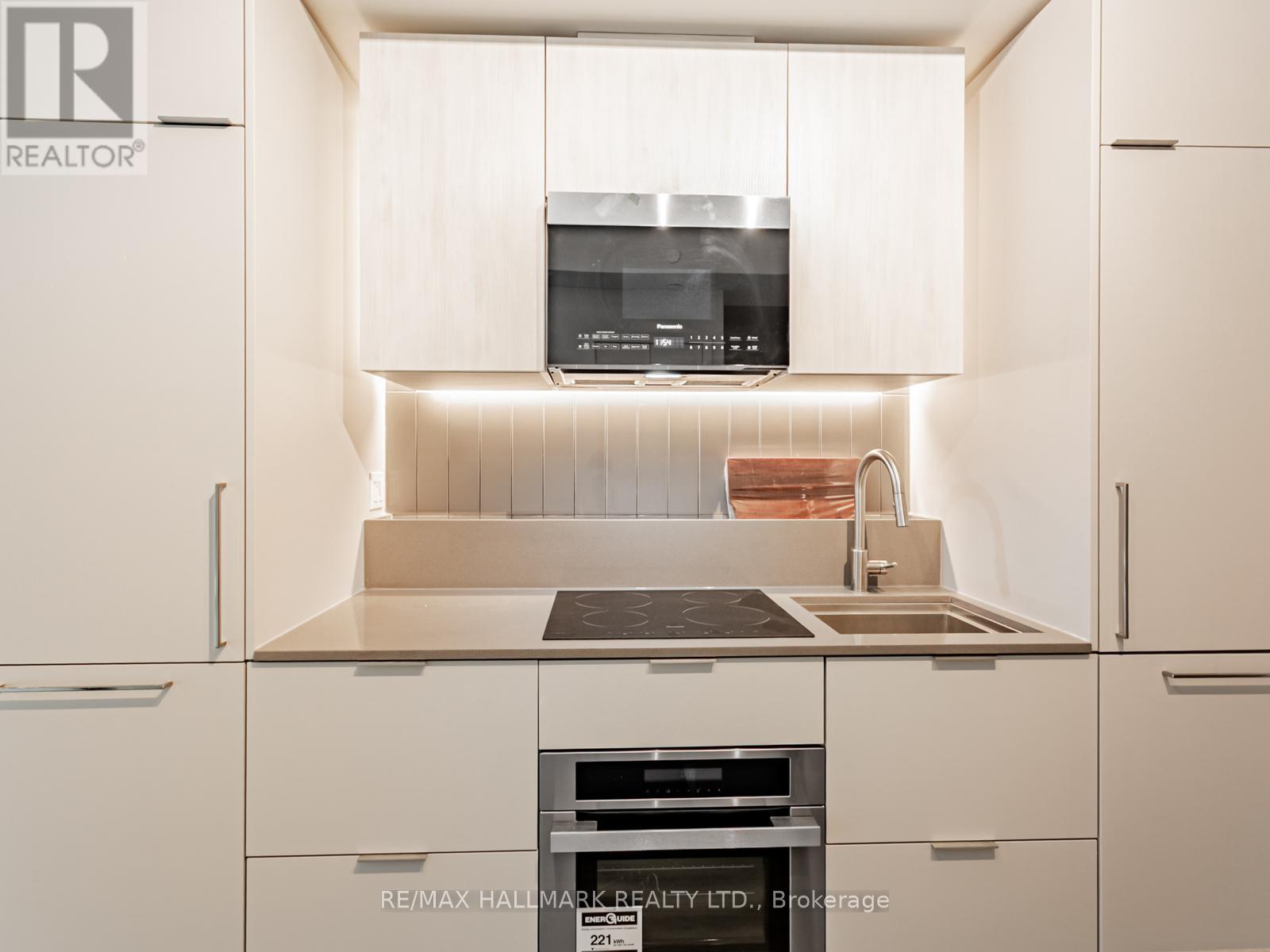 408 - 1 Fairview Road E, Mississauga, Ontario  L5A 0B4 - Photo 7 - W12811066