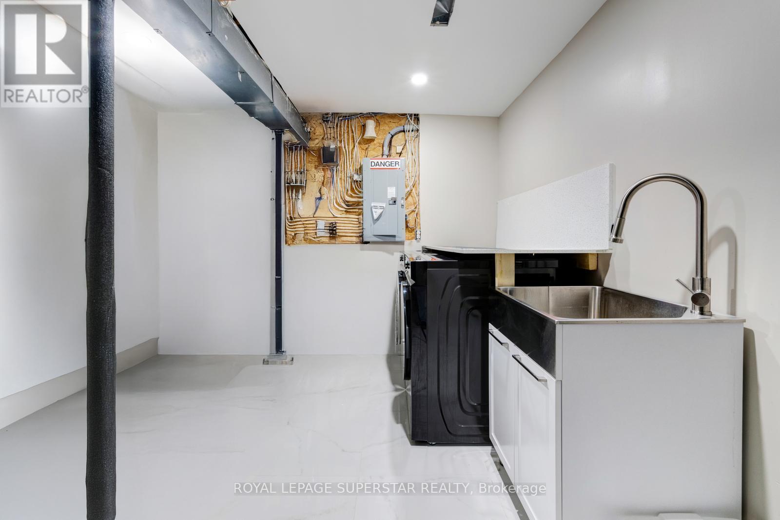 131 Checkerberry Crescent, Brampton, Ontario  L6R 2S8 - Photo 48 - W12811084