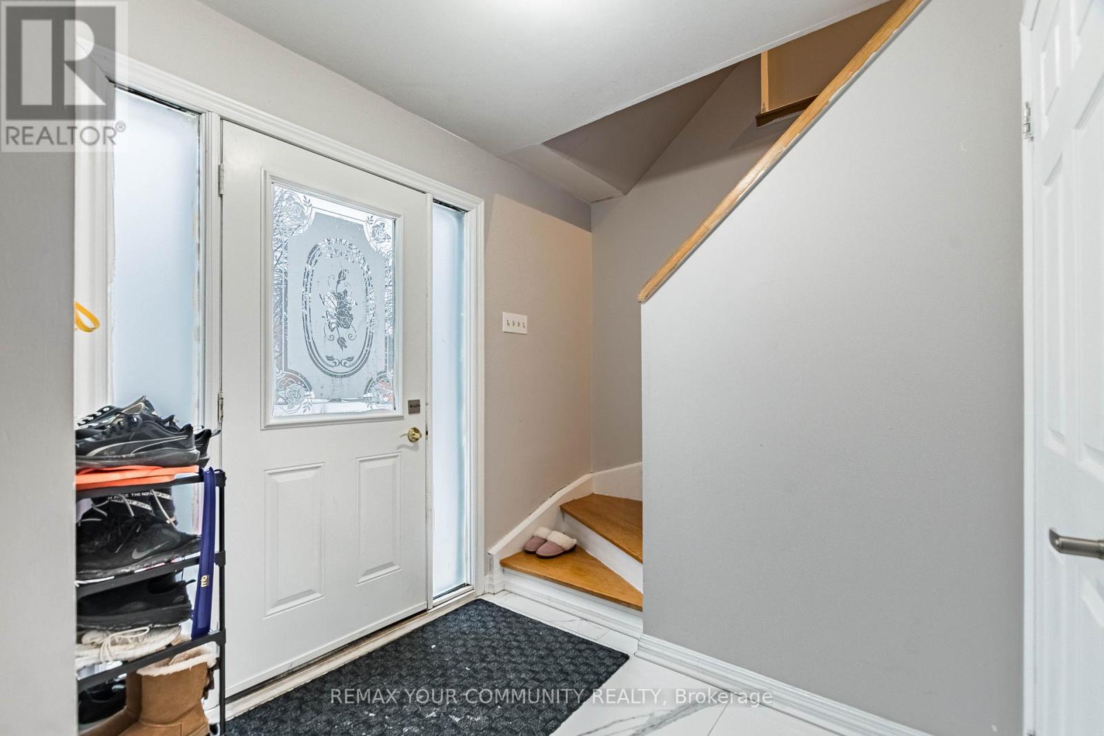 2202 BRIDGE ROAD, Oakville, Ontario