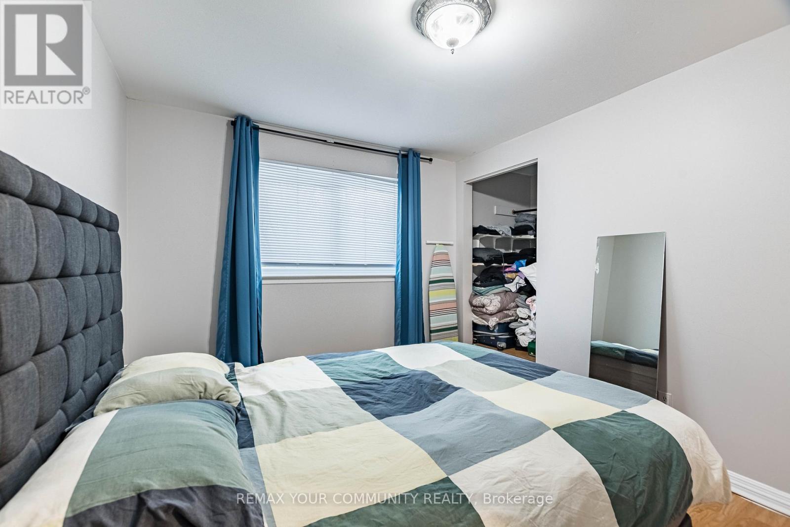 2202 Bridge Road, Oakville, Ontario  L6L 2G3 - Photo 35 - W12811124