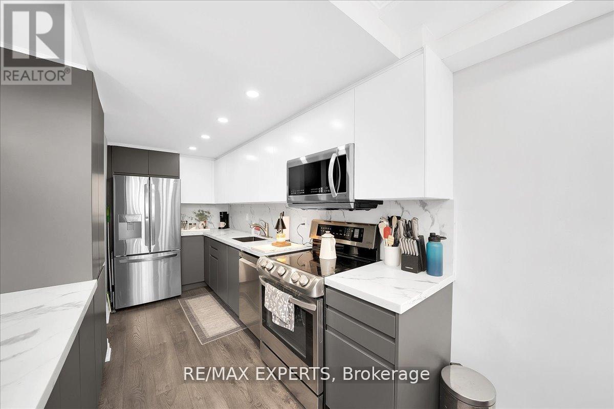 2115 - 11 Wincott Drive, Toronto, Ontario  M9R 2R9 - Photo 12 - W12811156