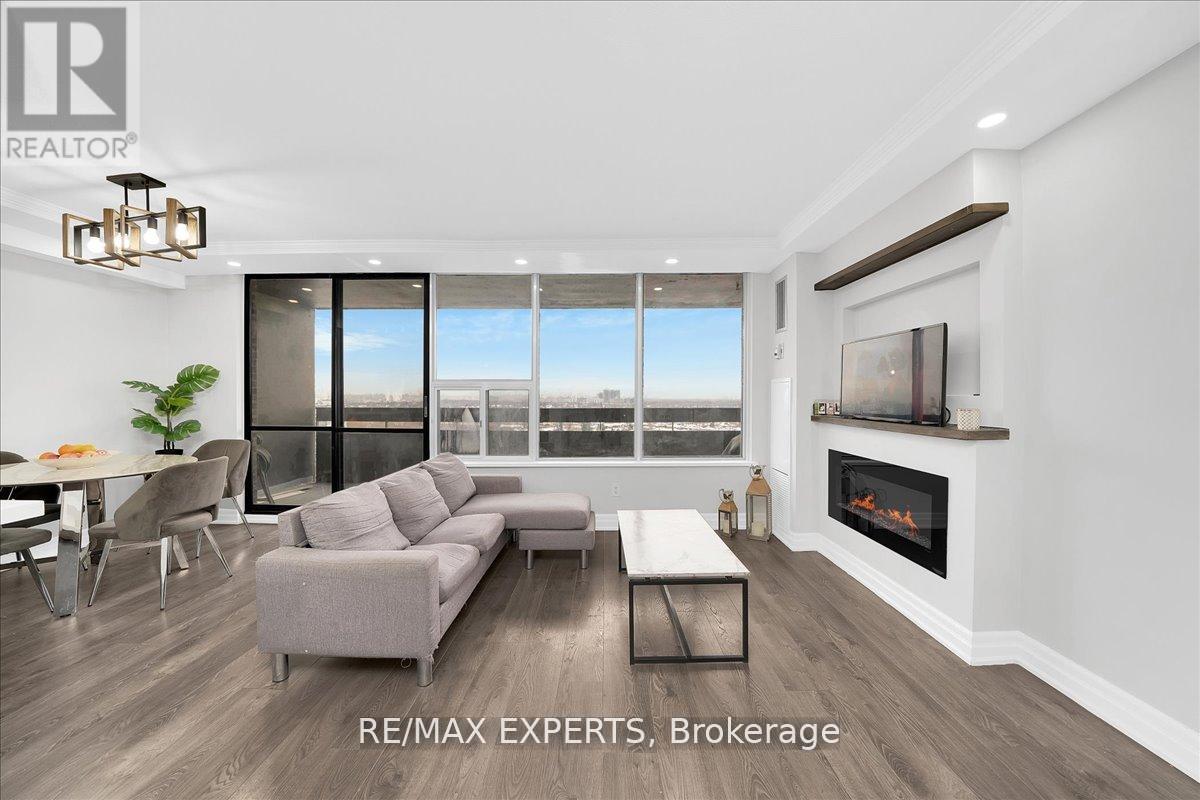 2115 - 11 Wincott Drive, Toronto, Ontario  M9R 2R9 - Photo 2 - W12811156