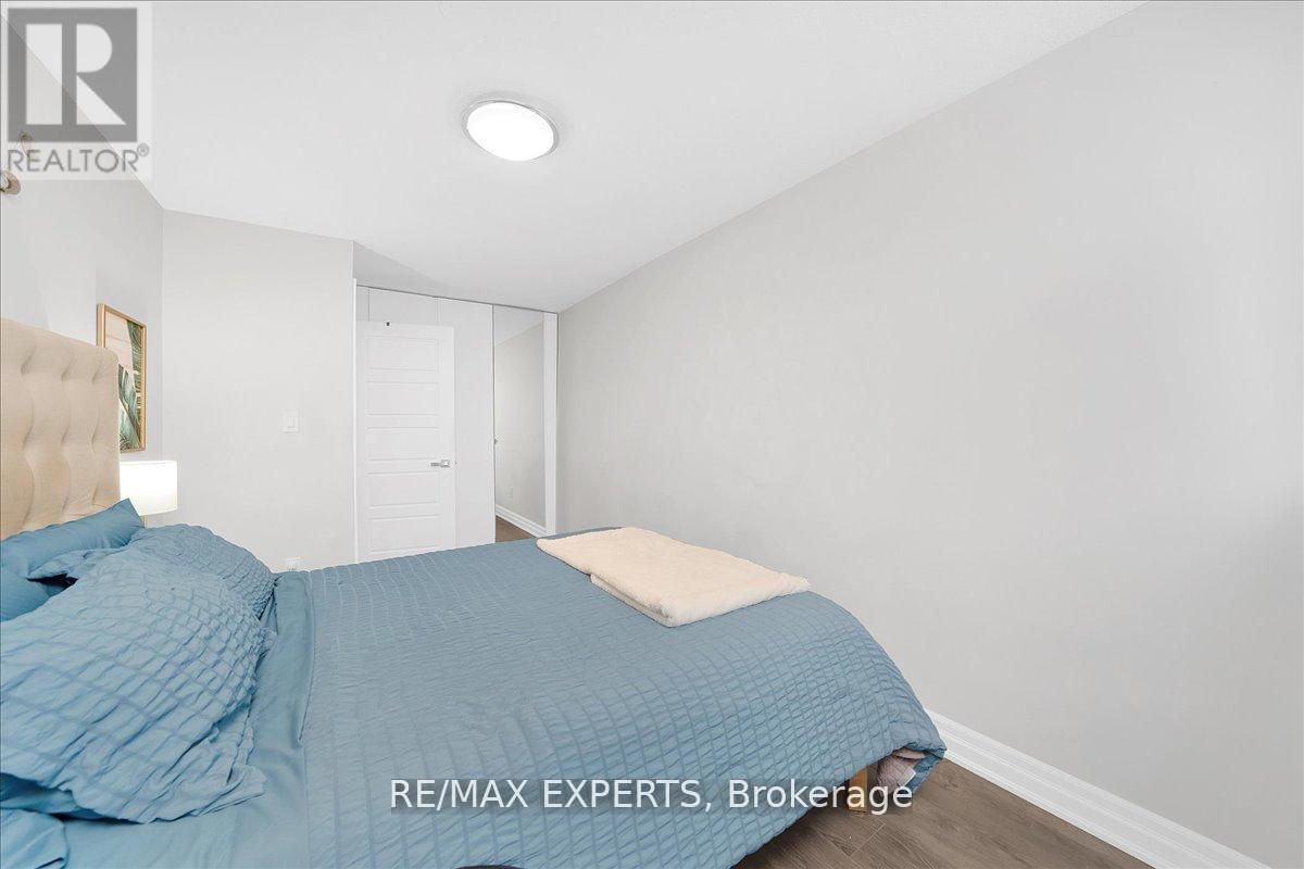 2115 - 11 Wincott Drive, Toronto, Ontario  M9R 2R9 - Photo 25 - W12811156