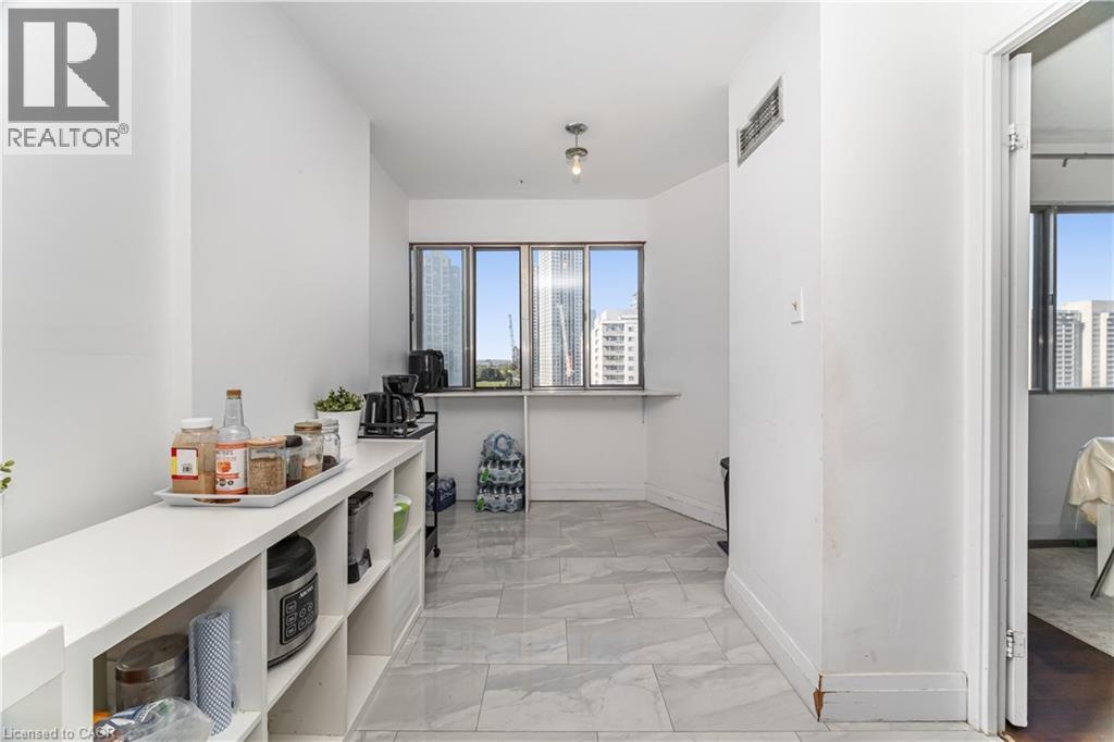 1580 Mississauga Valley Boulevard Unit# 1901, Mississauga, Ontario  L5A 3T8 - Photo 12 - 40806887