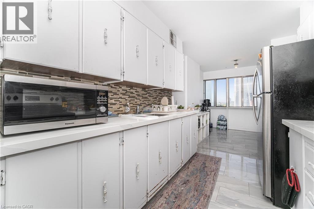 1580 Mississauga Valley Boulevard Unit# 1901, Mississauga, Ontario  L5A 3T8 - Photo 17 - 40806887