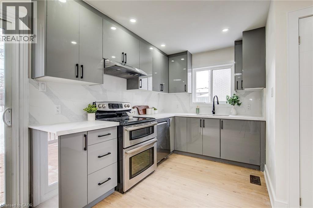 117 Secord Avenue, Kitchener, Ontario  N2B 2L3 - Photo 13 - 40799209