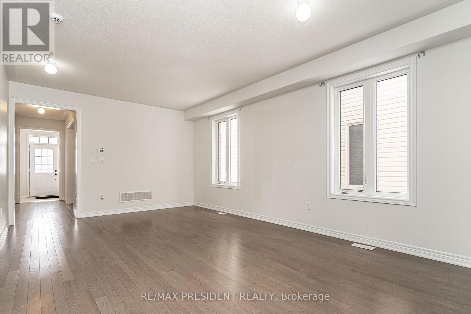 663 Anishinaabe Drive N, Shelburne, Ontario  L9V 3Y5 - Photo 11 - X12810960