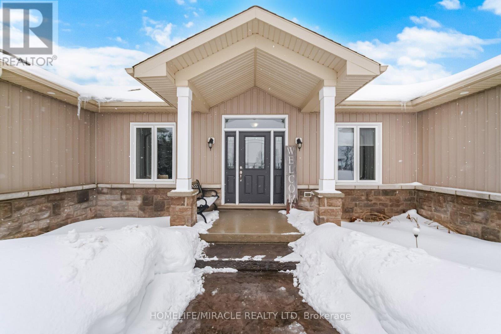 112060 11th Line, East Garafraxa, Ontario  L9W 7A6 - Photo 2 - X12811062