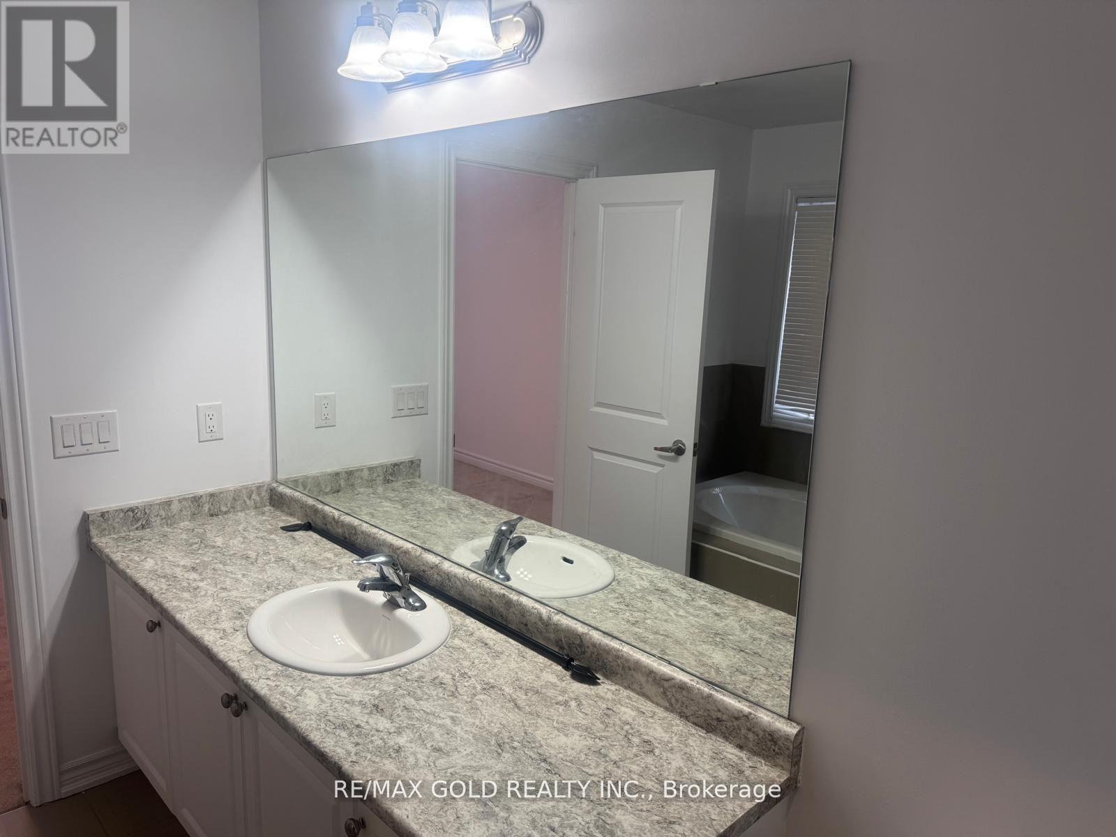 27 Aitchision Avenue, Southgate, Ontario  N0C 1B0 - Photo 21 - X12811088