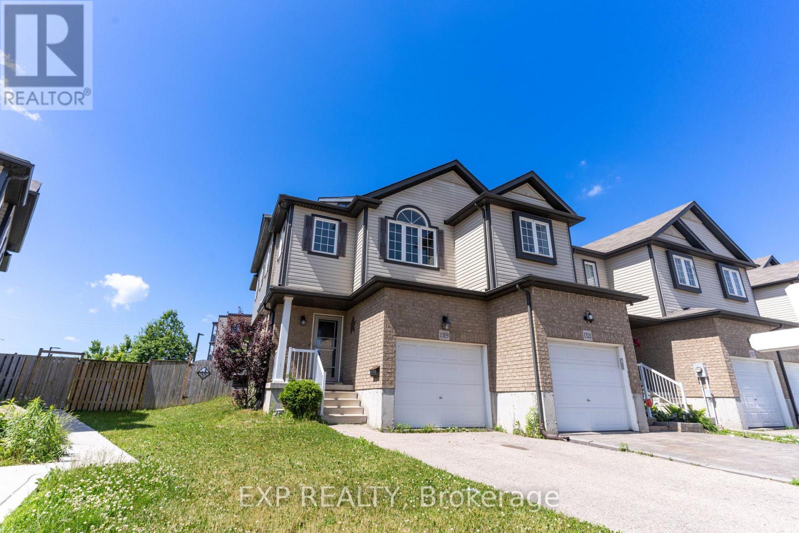 1319 COUNTRYSTONE DRIVE, Kitchener, Ontario