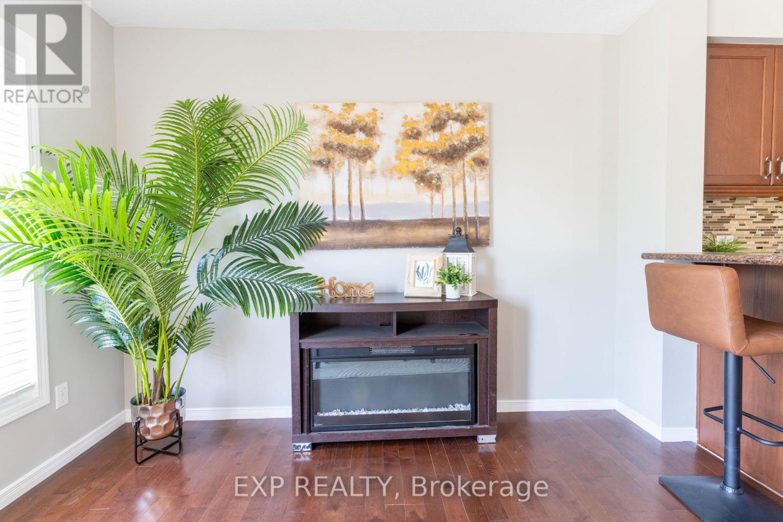 1319 Countrystone Drive, Kitchener, Ontario  N2N 3R9 - Photo 13 - X12811108