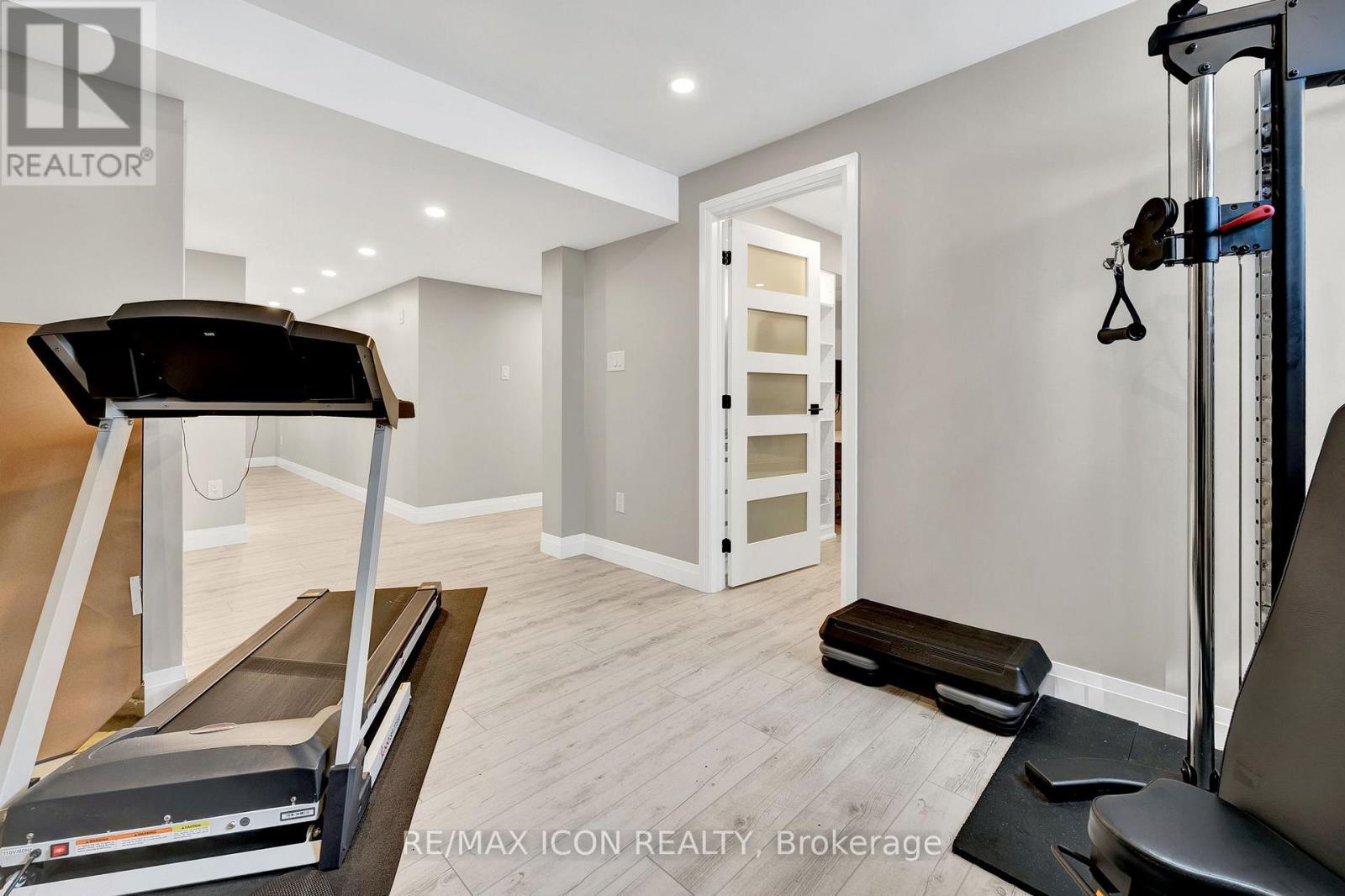 262 Grovehill Crescent, Kitchener, Ontario  N2R 1R4 - Photo 27 - X12811114