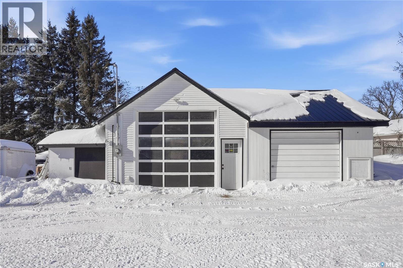 408 1st Street S, Waldheim, Saskatchewan  S0K 4R0 - Photo 36 - SK028898