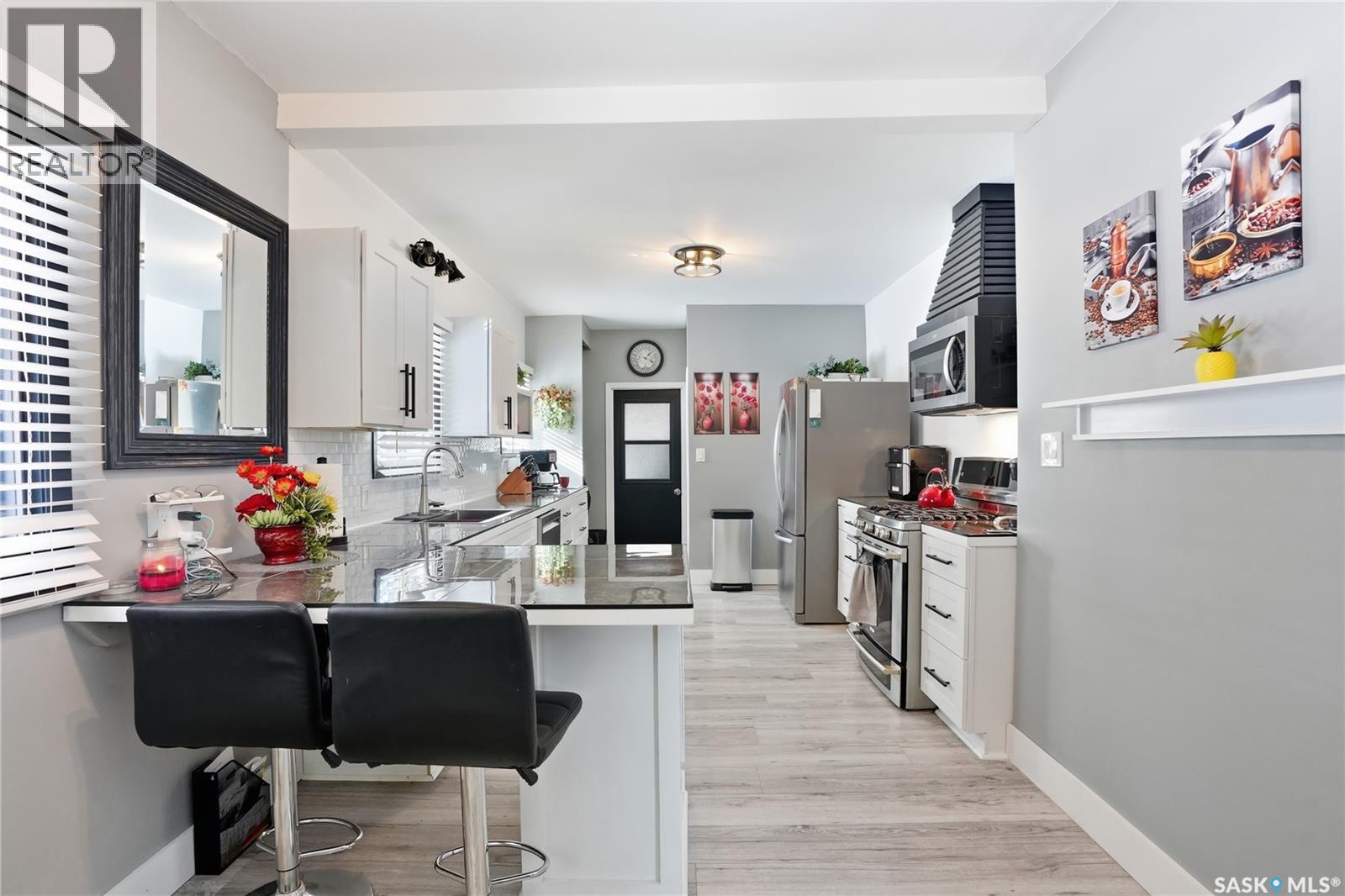 408 1st Street S, Waldheim, Saskatchewan  S0K 4R0 - Photo 4 - SK028898