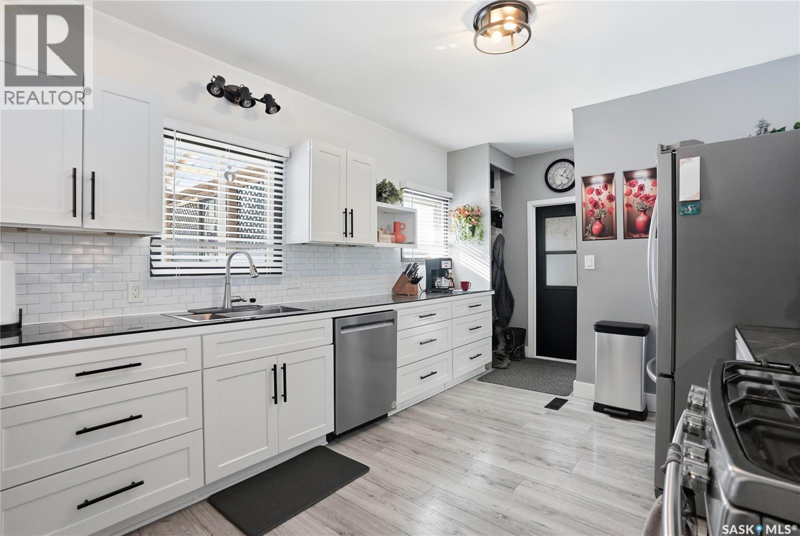 408 1st Street S, Waldheim, Saskatchewan  S0K 4R0 - Photo 7 - SK028898