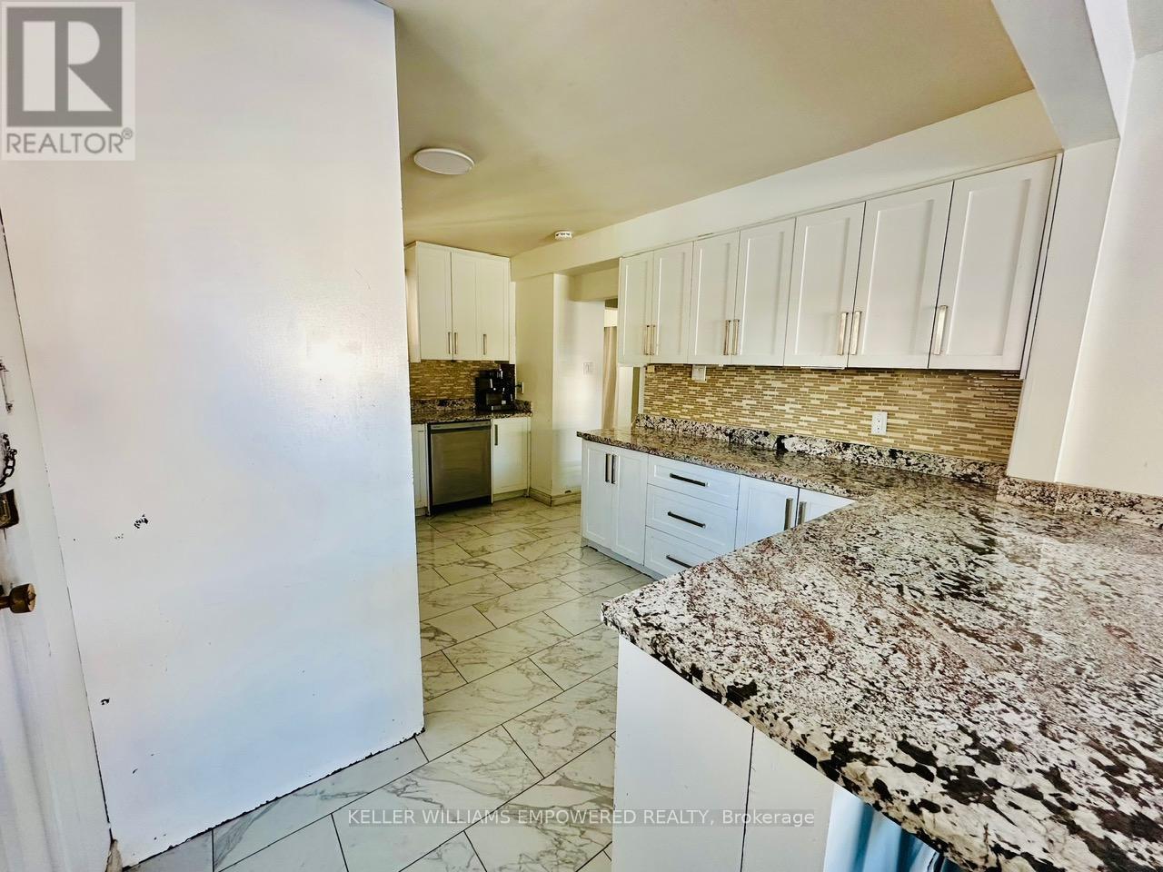 52 Endsleigh Crescent, Toronto, Ontario  M2J 3N6 - Photo 10 - C12745116