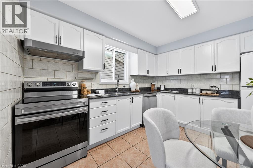 763 Angler Way, Waterloo, Ontario  N2K 4L7 - Photo 12 - 40805561