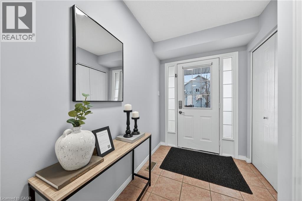 763 Angler Way, Waterloo, Ontario  N2K 4L7 - Photo 5 - 40805561