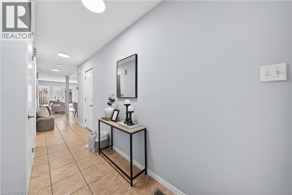 763 Angler Way, Waterloo, Ontario  N2K 4L7 - Photo 7 - 40805561