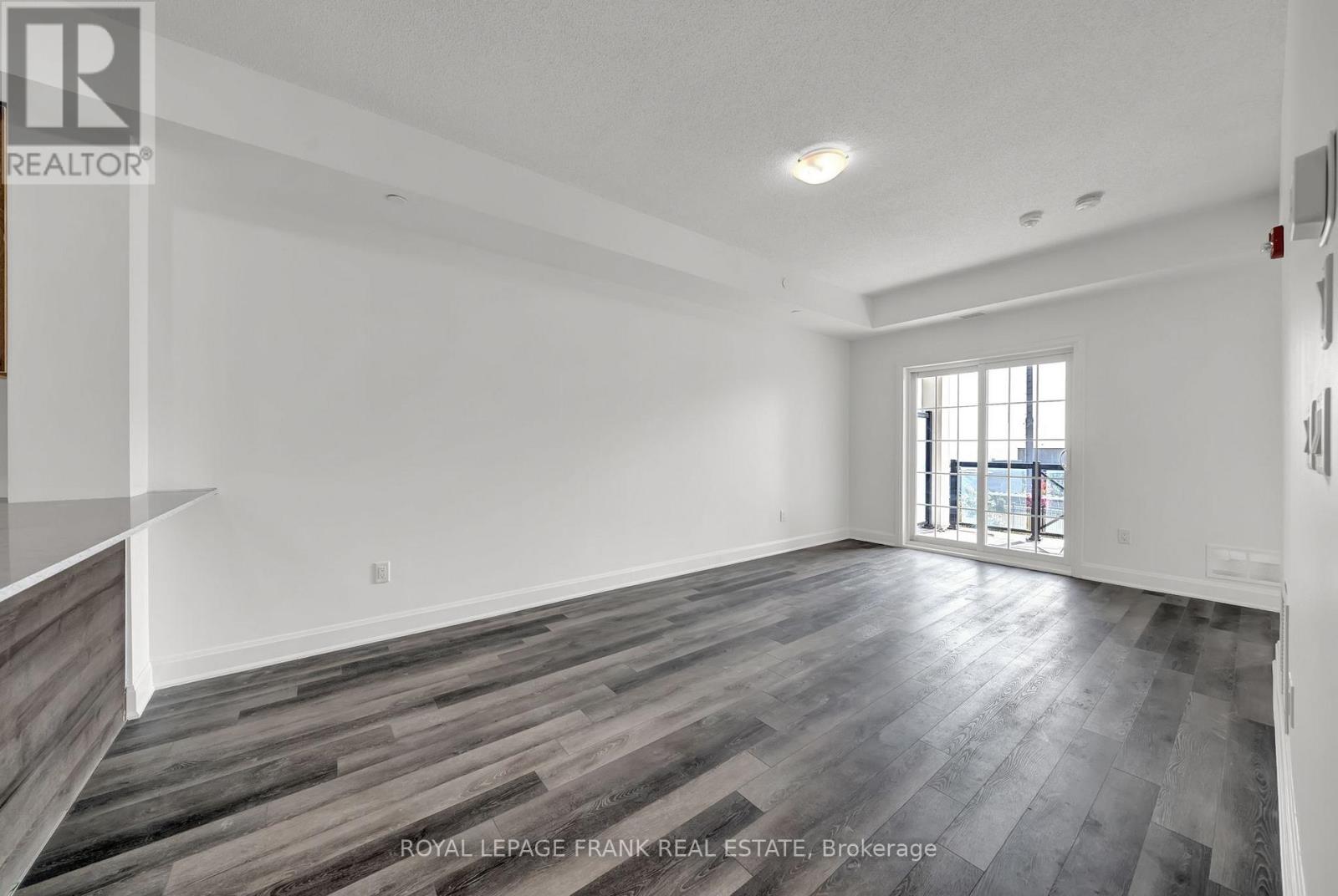 216 - 50 Lakebreeze Drive, Clarington, Ontario L1B 0V9 - Photo 7 - E12811282